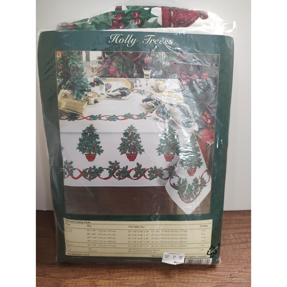 Wilton Court Cloth Holly Trees Tablecloth 60" x 104" Open Box B1